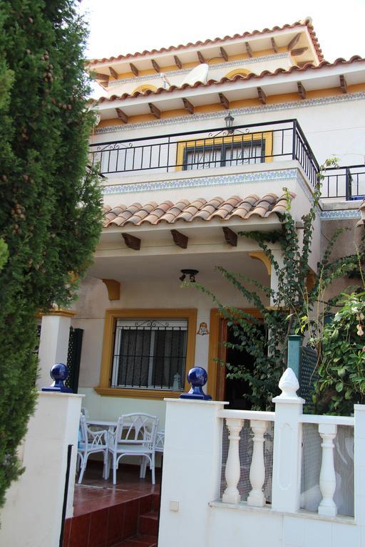 Holiday Home Torre De Pisa Torrevieja Kamer foto