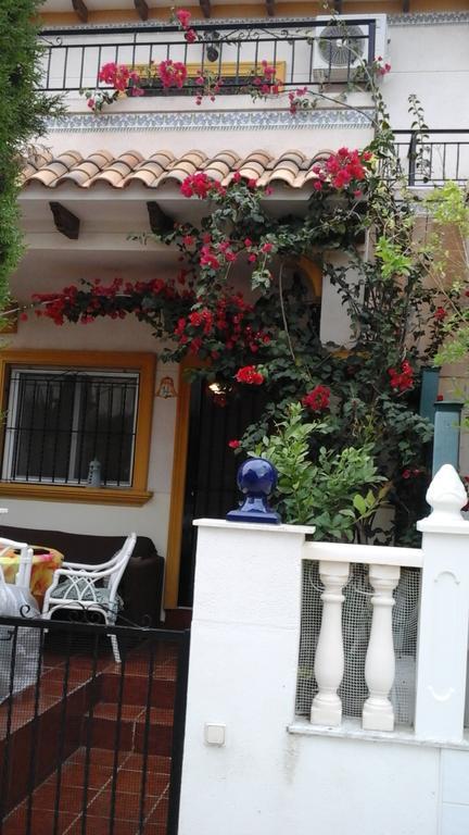 Holiday Home Torre De Pisa Torrevieja Buitenkant foto
